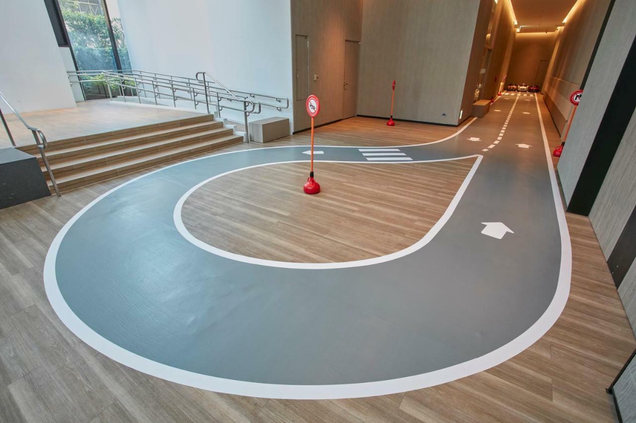 Mu Jiaoxi Hotel Exteriér fotografie The driving school